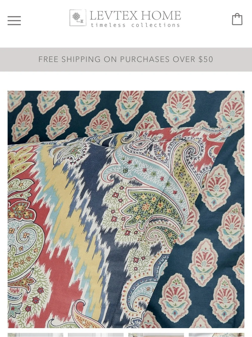 Levtex Multicolor Paisley Quilt Set in Blue, Red, Cream, Yellow.. 💙
